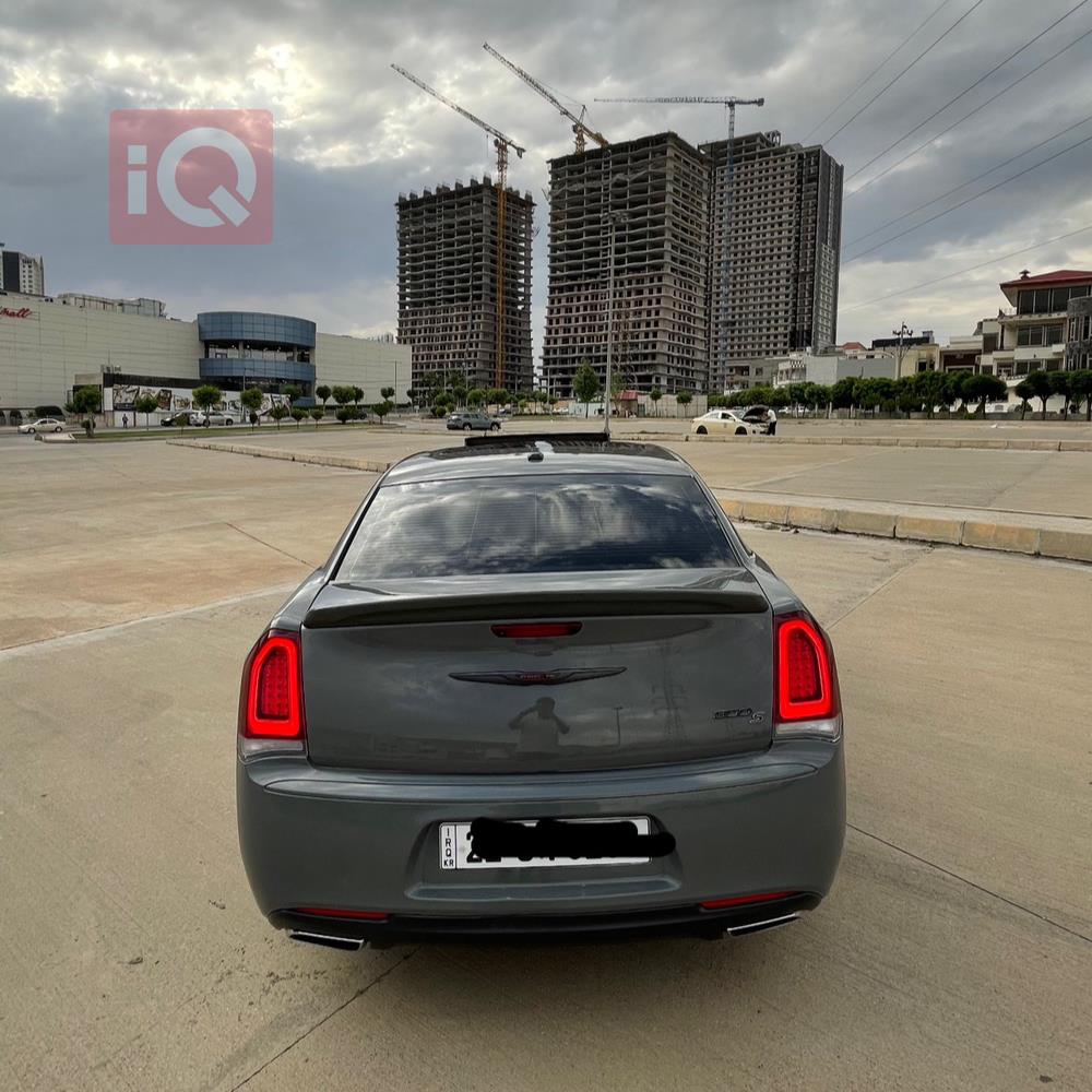 Chrysler 300